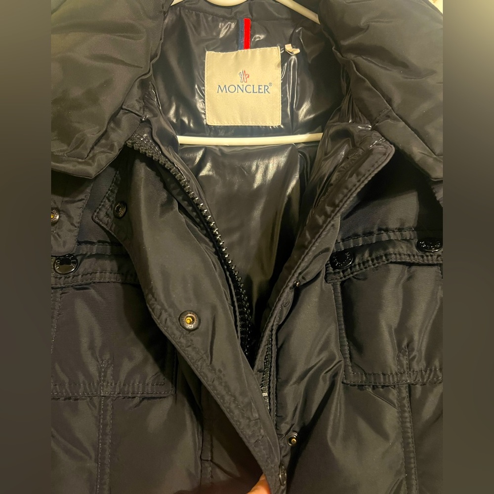 Moncler Utility Parka NO FUR NO BELT - Picture 7 of 14